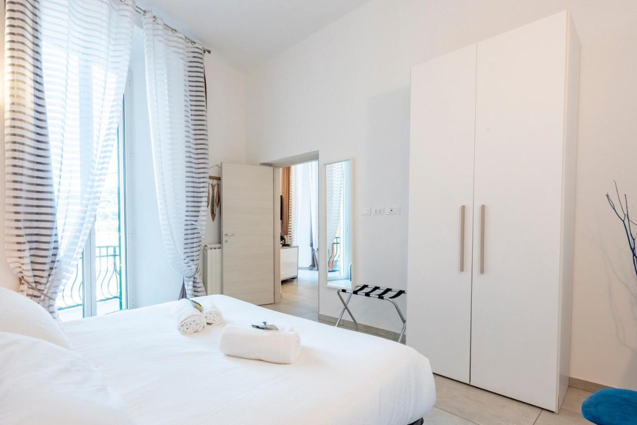 Alla Casa Rosa Al Mare- Centrale A Di Fronte Al Mare- Emozionante- Garage Privato Gratuito A 800 Mt- Aria Condizionata-Wifi راباللو المظهر الخارجي الصورة
