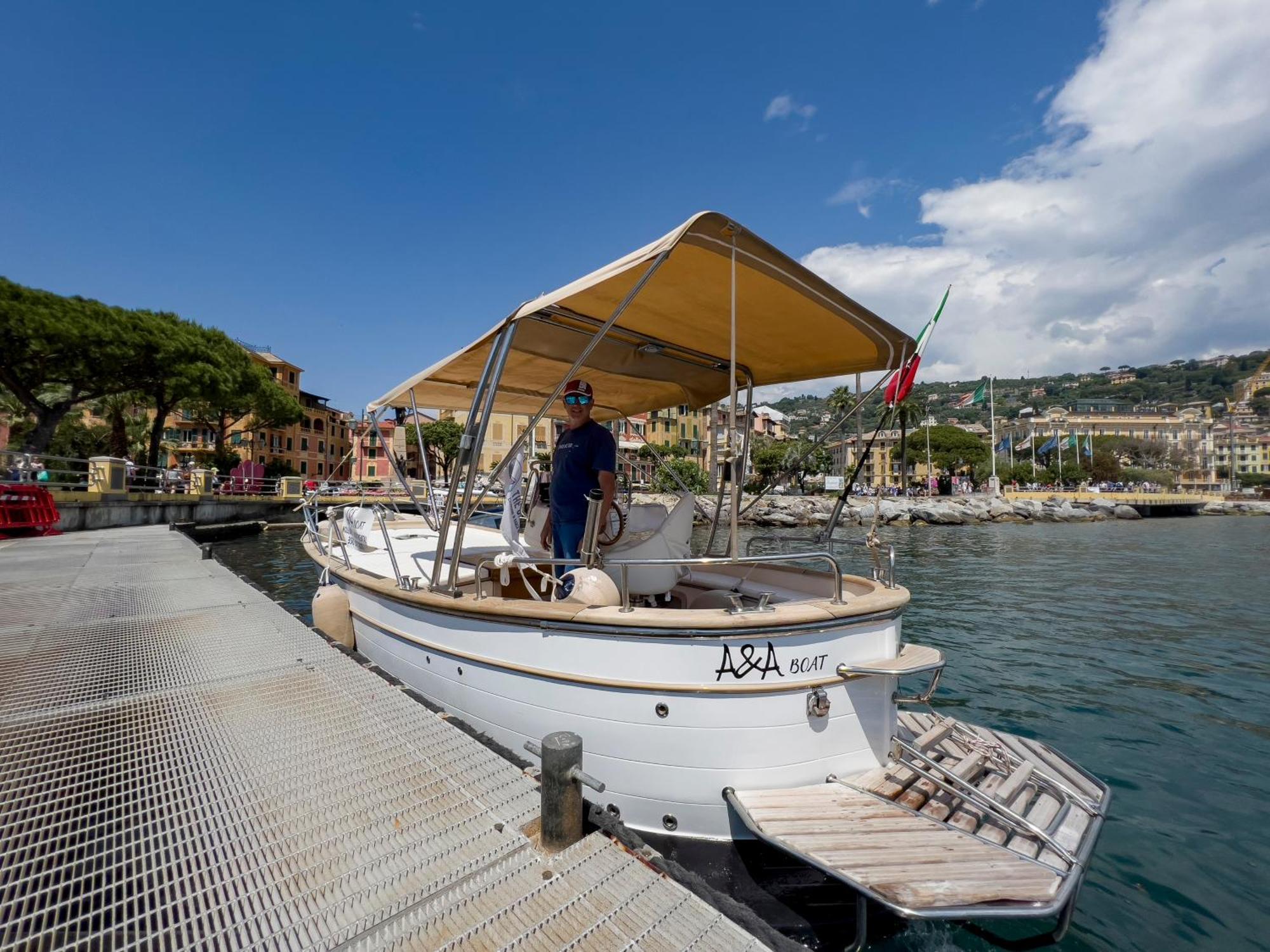 Alla Casa Rosa Al Mare- Centrale A Di Fronte Al Mare- Emozionante- Garage Privato Gratuito A 800 Mt- Aria Condizionata-Wifi راباللو المظهر الخارجي الصورة