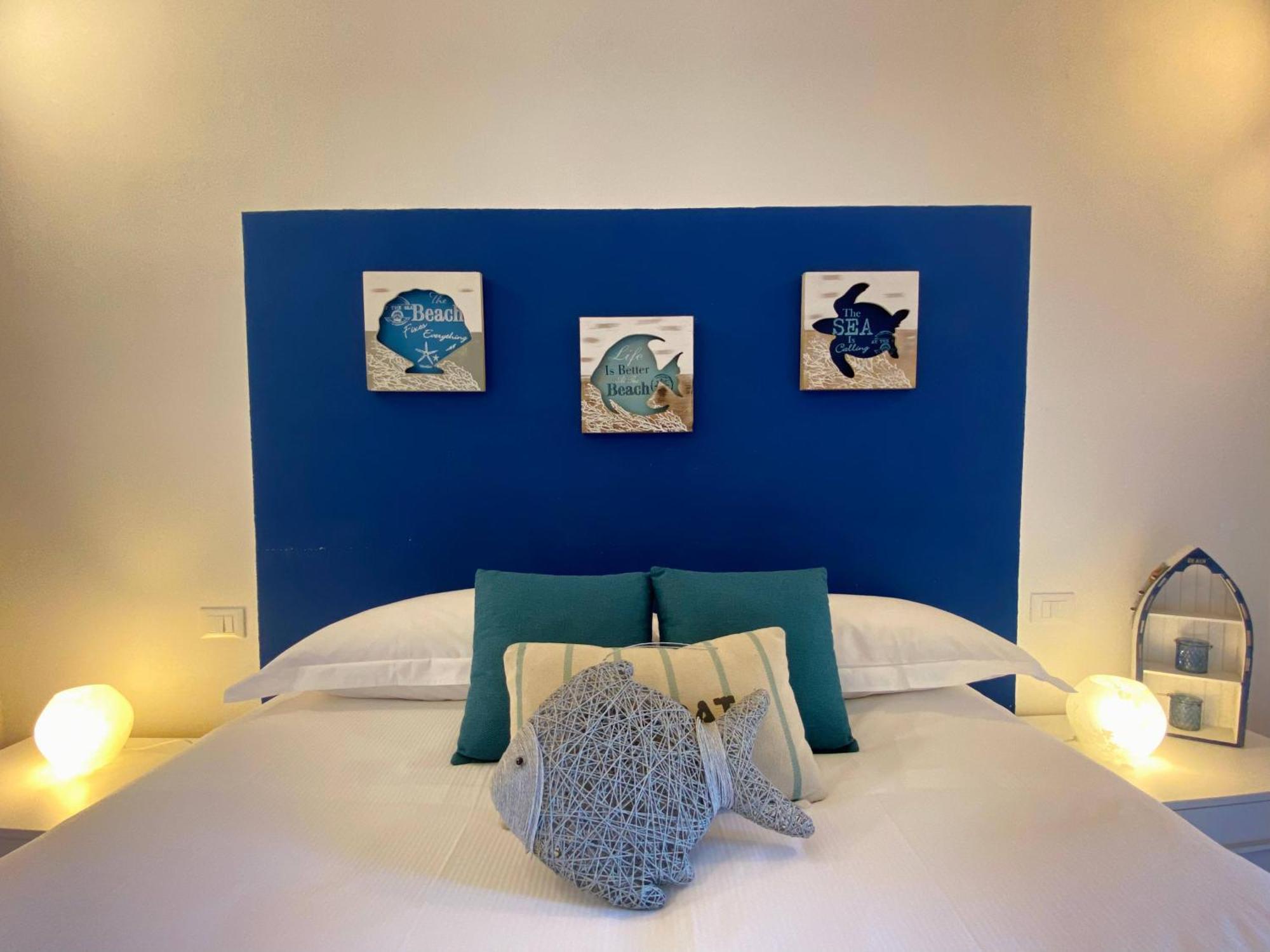 Alla Casa Rosa Al Mare- Centrale A Di Fronte Al Mare- Emozionante- Garage Privato Gratuito A 800 Mt- Aria Condizionata-Wifi راباللو المظهر الخارجي الصورة