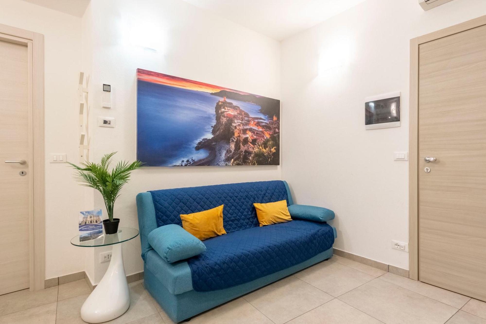 Alla Casa Rosa Al Mare- Centrale A Di Fronte Al Mare- Emozionante- Garage Privato Gratuito A 800 Mt- Aria Condizionata-Wifi راباللو المظهر الخارجي الصورة
